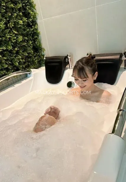 Mackay escorts Daisy — 1