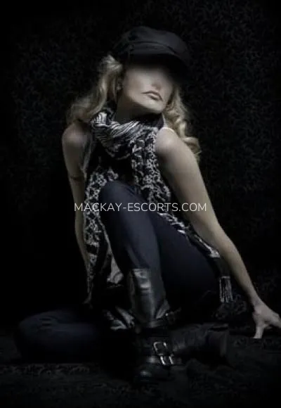 Mackay escorts Nieves — 2