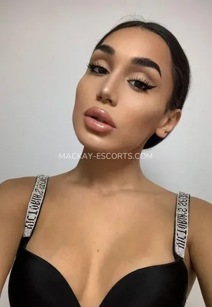 Mackay escorts Elizabeth — 3