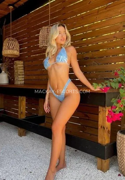 Mackay escorts Rut — 1