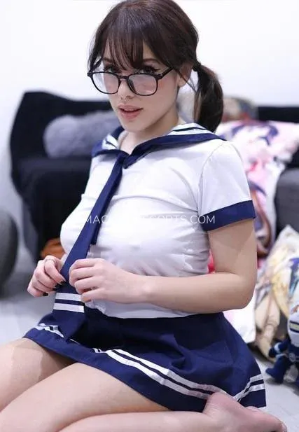 Mackay escorts Stella — 1