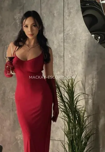 Mackay escorts Lena — 5