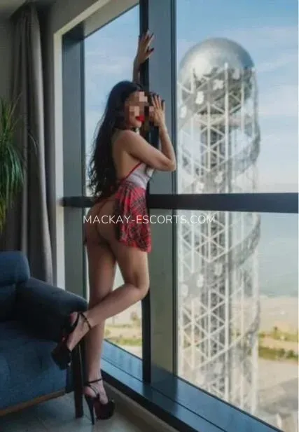 Mackay escorts Marianne — 8