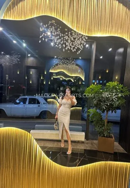 Mackay escorts Carina — 1