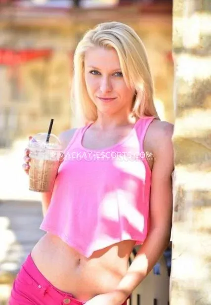 Mackay escorts Ann-christin — 1