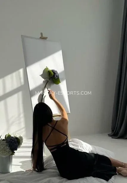 Mackay escorts Andrea — 1