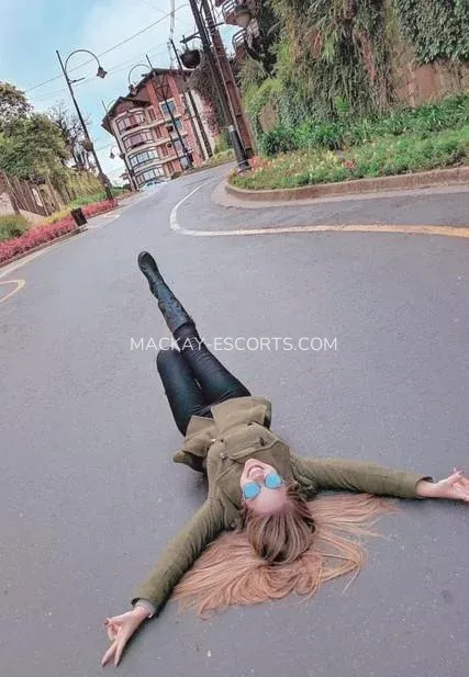 Mackay escorts Agnes — 1