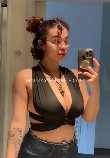 Mackay escorts Kylie — 4