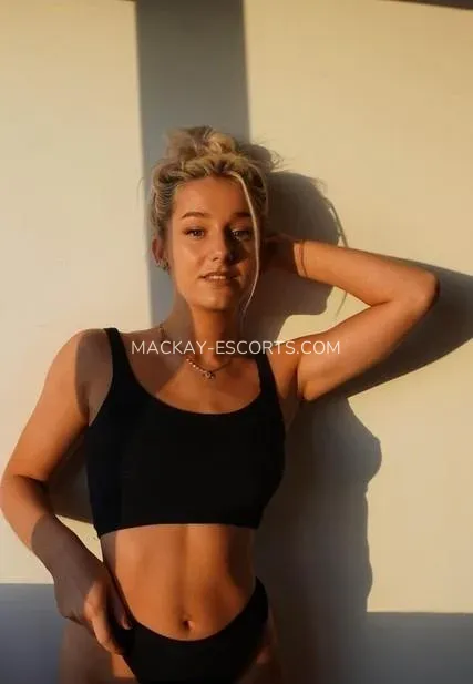 Mackay escorts Natacha — 7